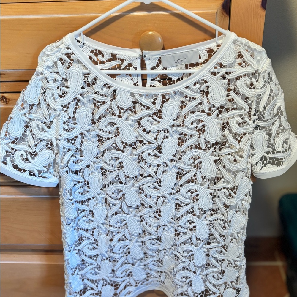 LOFT Cream Lace Women’s Top